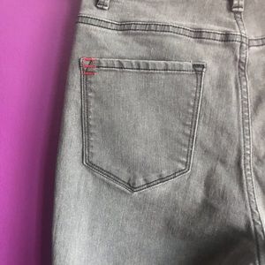 BDG Twig High Waisted Skinny Jean